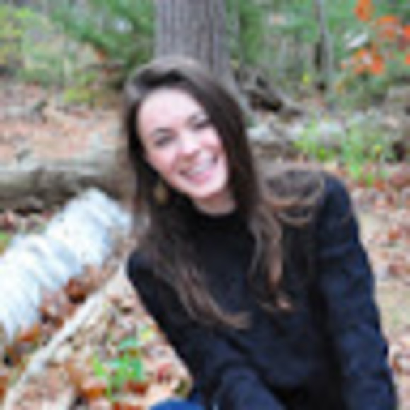 Meet your Posher, Alexandra - Picture 1 of 1